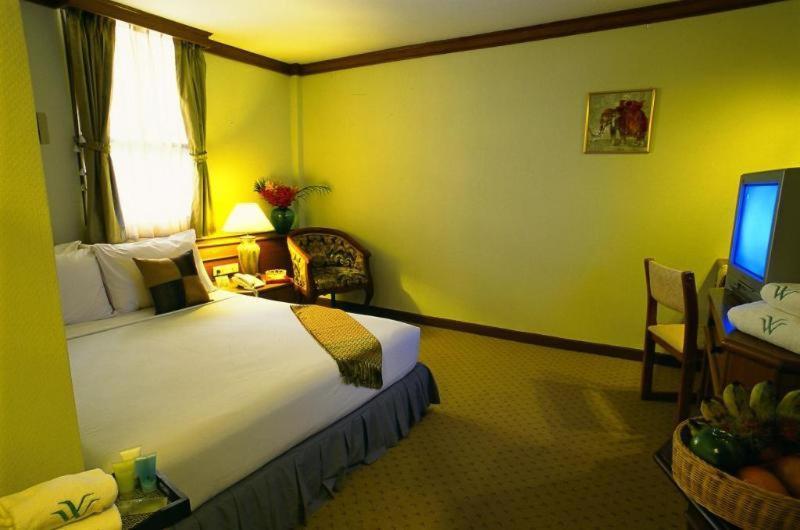 Wall Street Inn, Bangkok Phòng bức ảnh